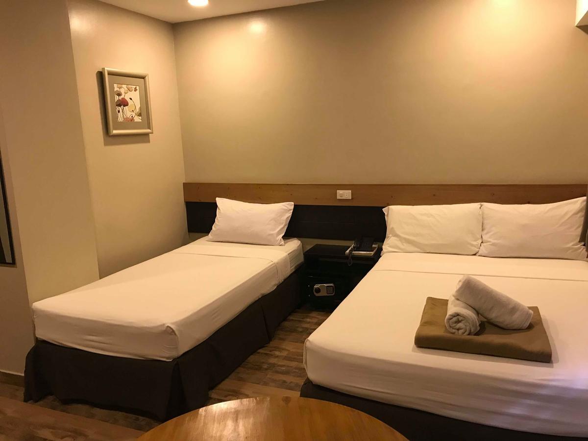 R Capitol Cebu