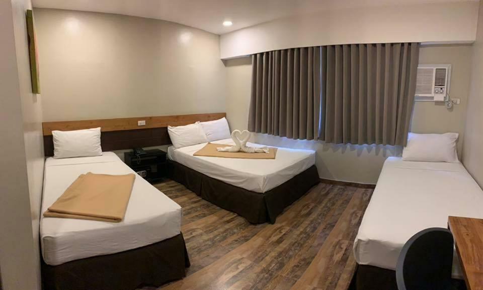 Hotel R Capitol